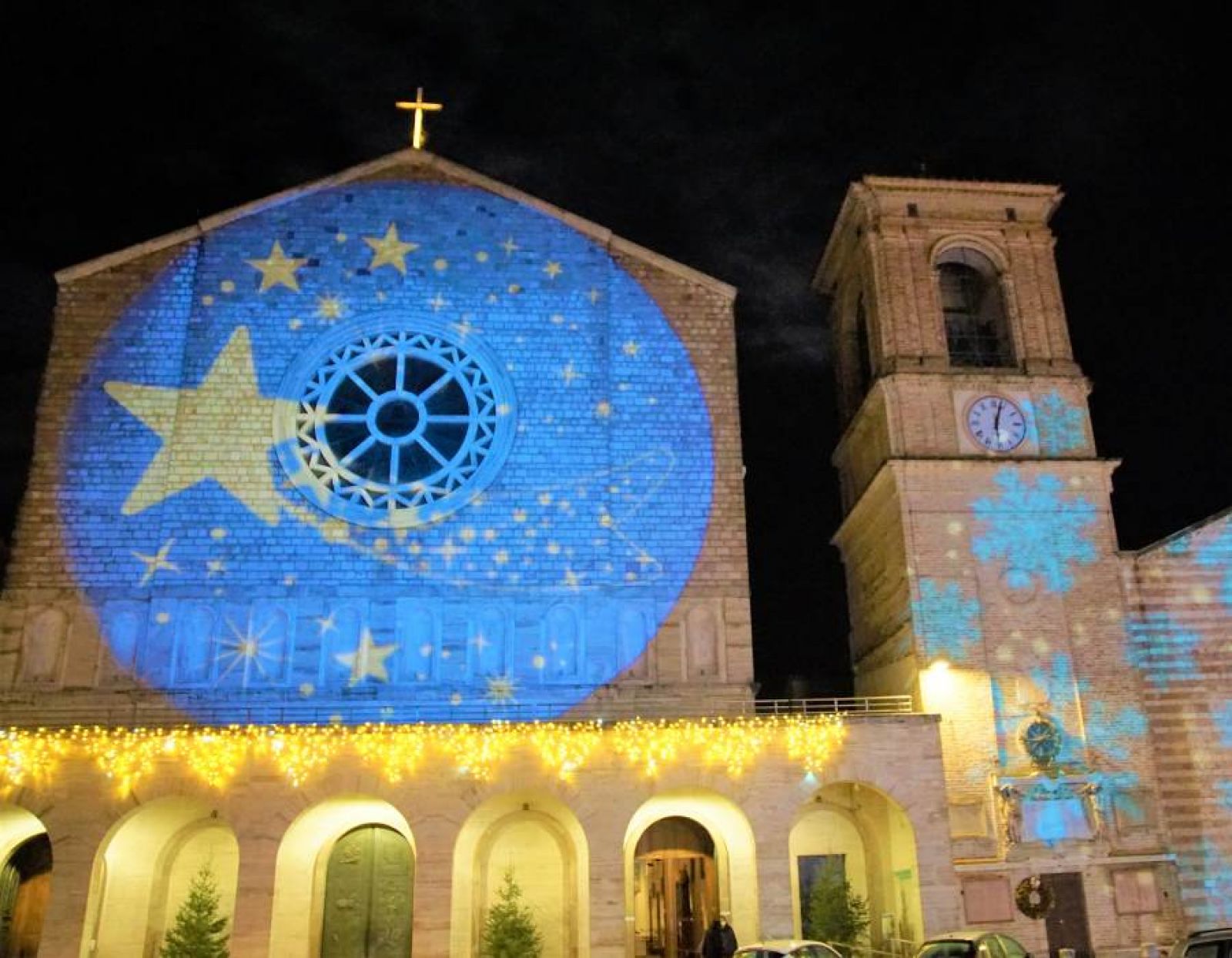 Luci proiettati chiesa bastia installazione a Perugia, Terni e centro italia