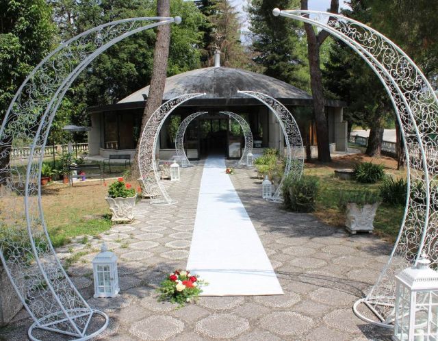 Decorazioni per entrata matrimoni installazione a Perugia, Terni e centro italia